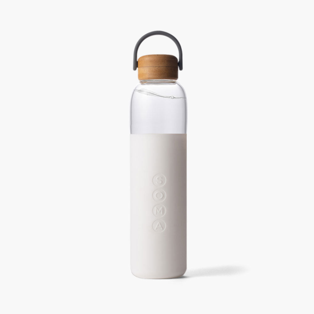 Vidalia, Georgia / USA - September 22, 2019: A SOMA water bottle with white  silicone sleeve and gray handle set on white background Stock Photo - Alamy