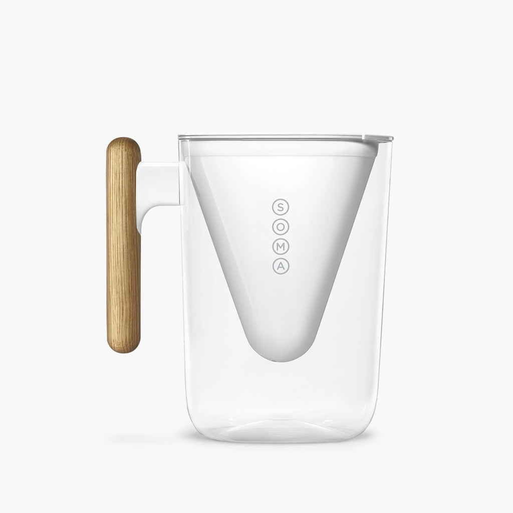 Soma Filtered Pitcher with Bamboo Handle